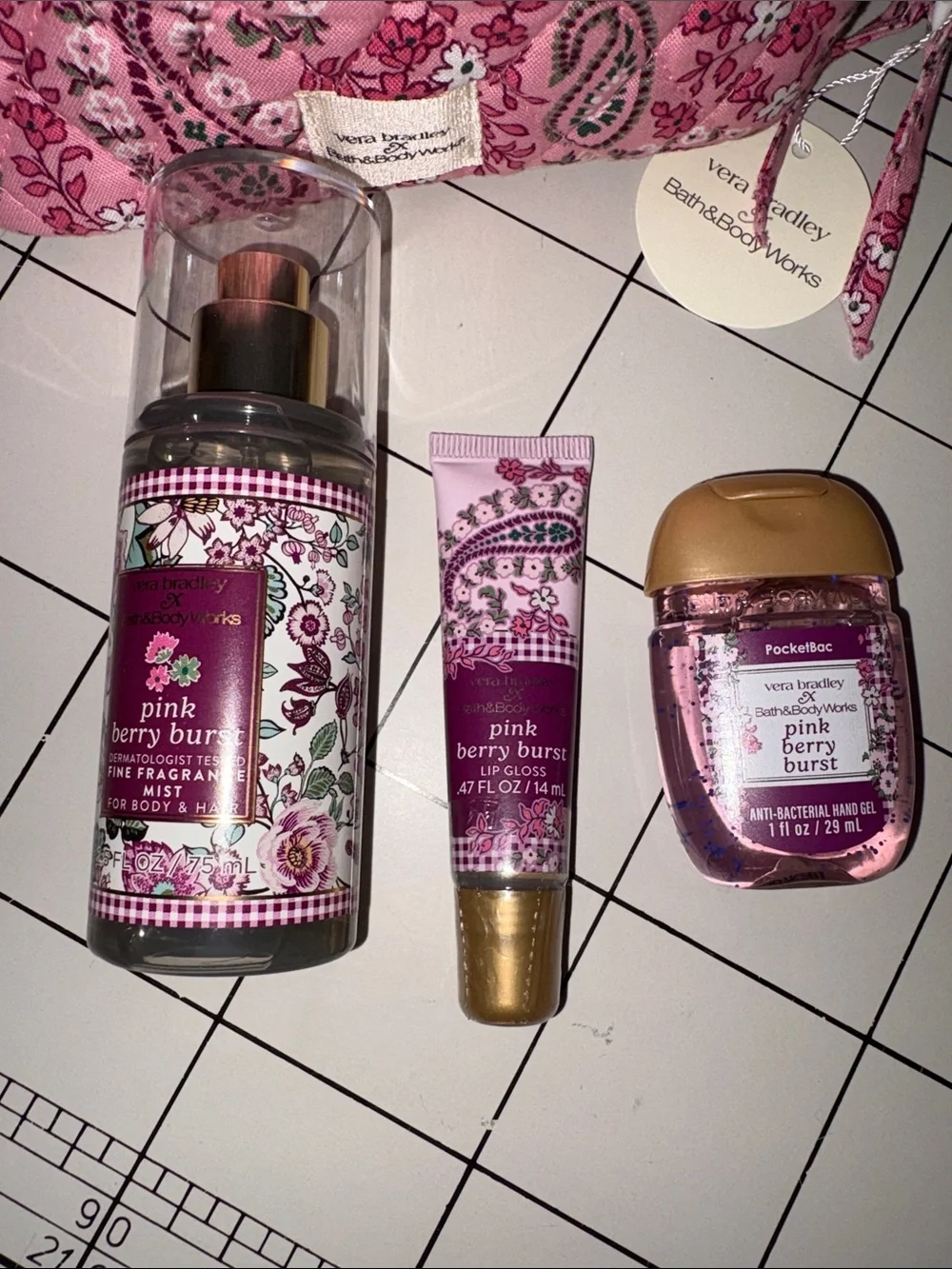 Bath & Body Works Vera Bradley collab Paisley Floral Cosmetic bag & body care NW
